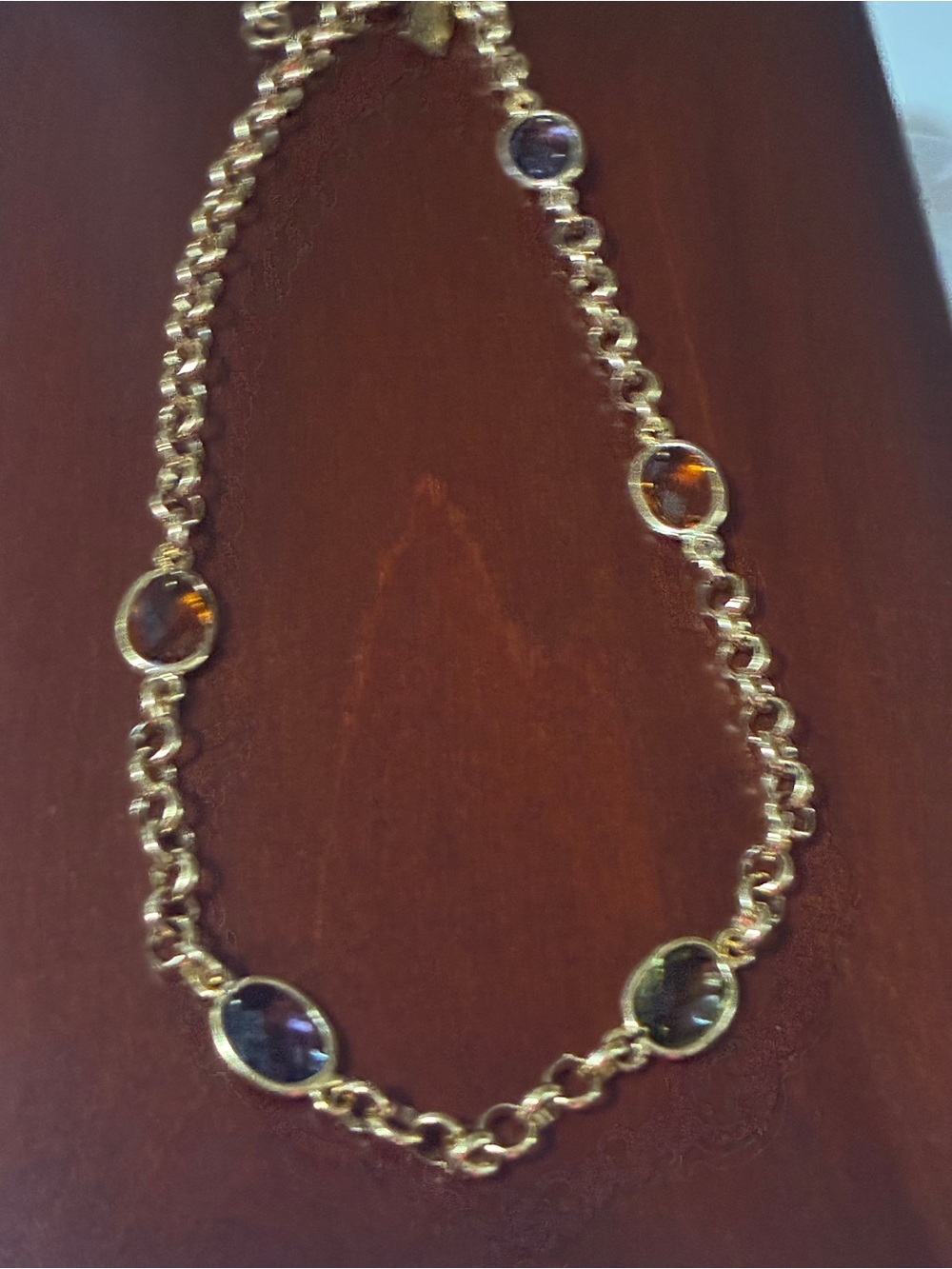 Gold-Chain Necklace with Amber and Amethyst Oval Stones another vintage piece
